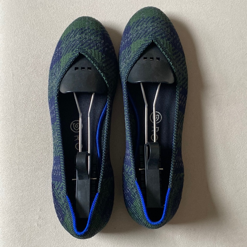 VGUC Rothys Tartan flats